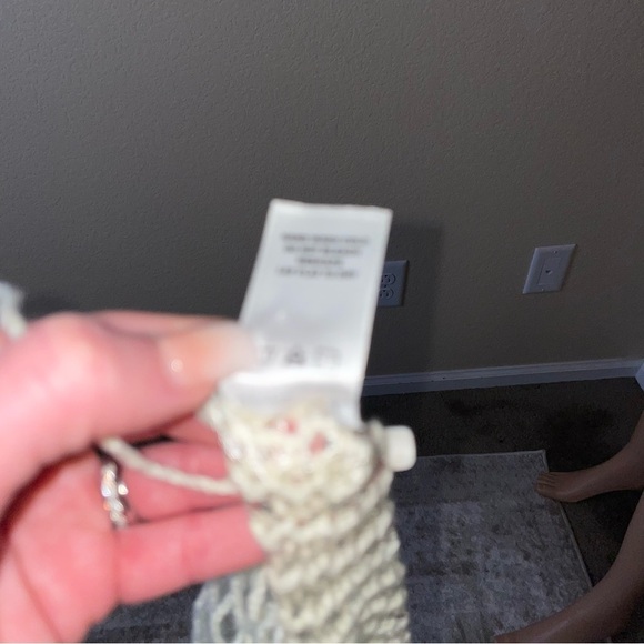 💋Bundle 4 items for $20. Add items💋 to a bundle3 - Picture 4 of 8